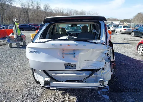 2021 Volvo Xc90 T6 Momentum 6 Passenger from USA, damaged, VIN YV4A221K5M1767222